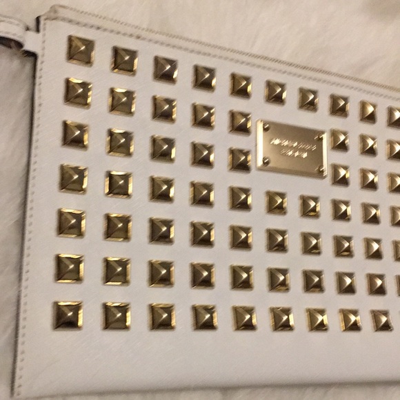 Michael Kors extra large XL wristlet clutch gold studs studded pyramid studs MK - Picture 6 of 15